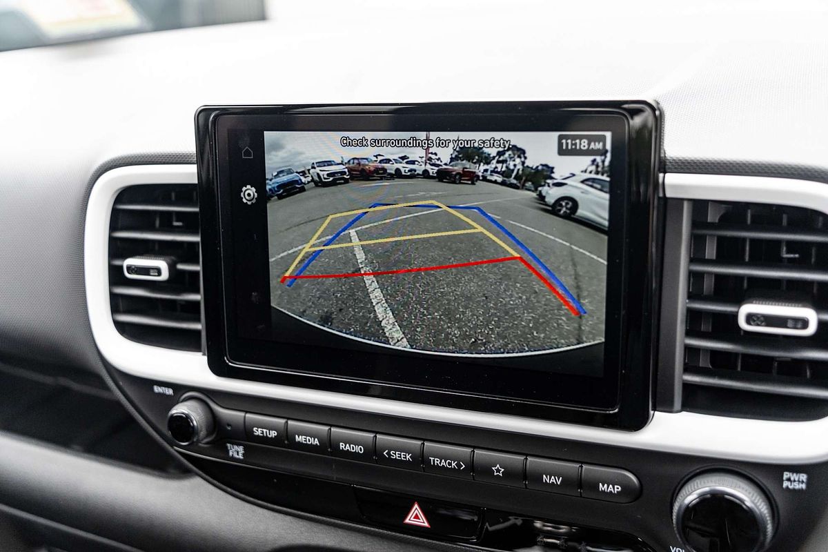 2025 Hyundai Venue Elite QX.V5