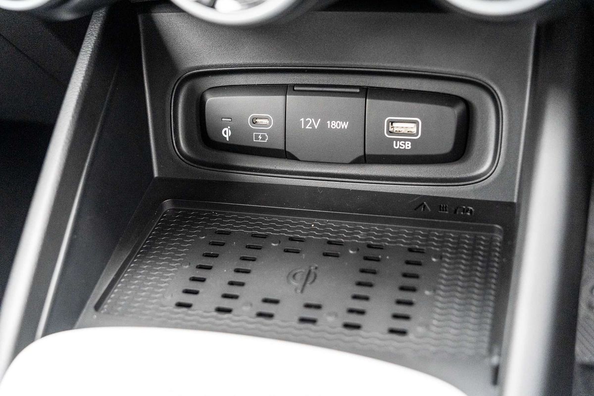 2025 Hyundai Venue Elite QX.V5