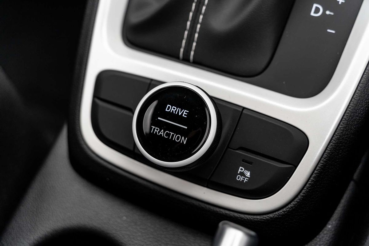 2025 Hyundai Venue Elite QX.V5