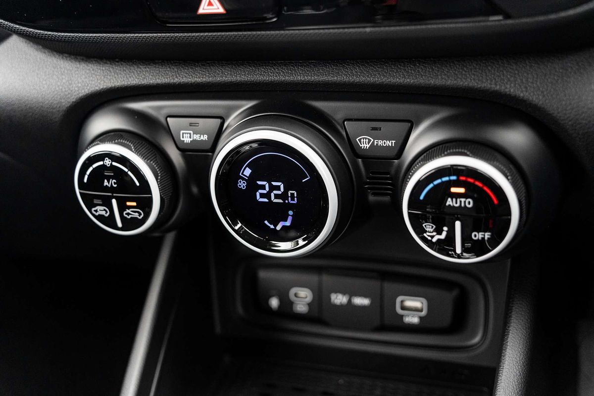 2025 Hyundai Venue Elite QX.V5