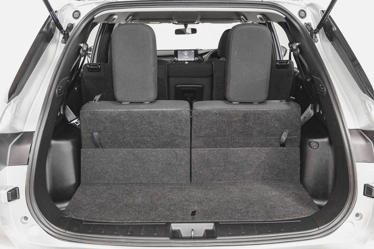 2023 Mitsubishi Outlander ES ZM