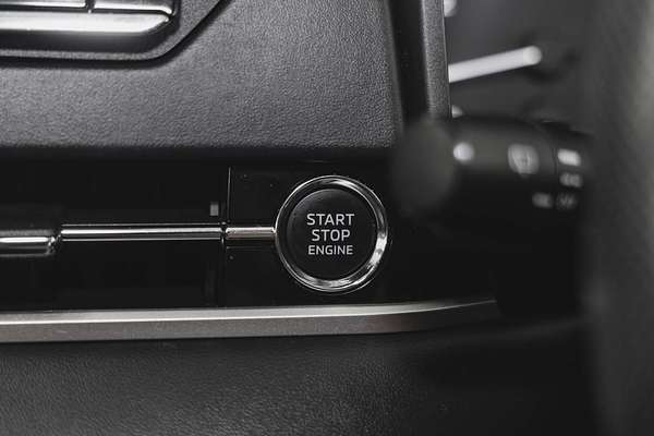 2023 Mitsubishi Outlander ES ZM