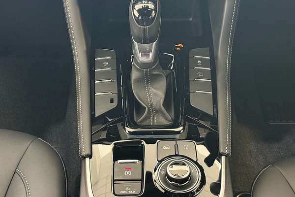 2025 Isuzu MU-X LS-T