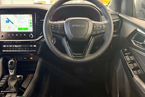 2025 Isuzu MU-X LS-T