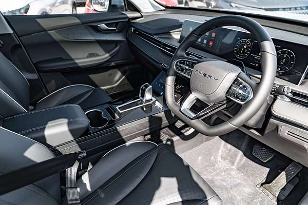 2025 Chery Tiggo 4 Hybrid Ultimate