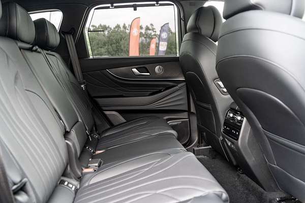 2025 Chery Tiggo 9 Super Hybrid Ultimate