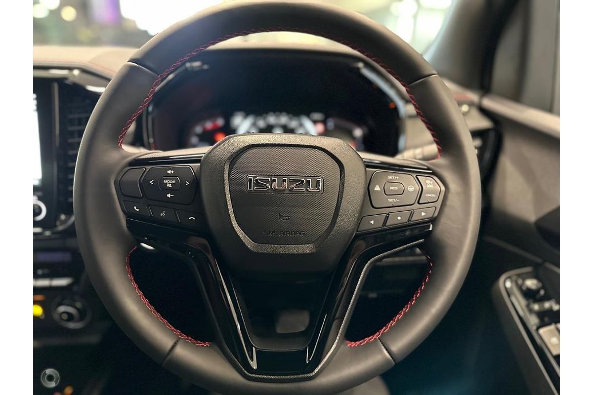 2025 Isuzu D-MAX X-TERRAIN 4X4