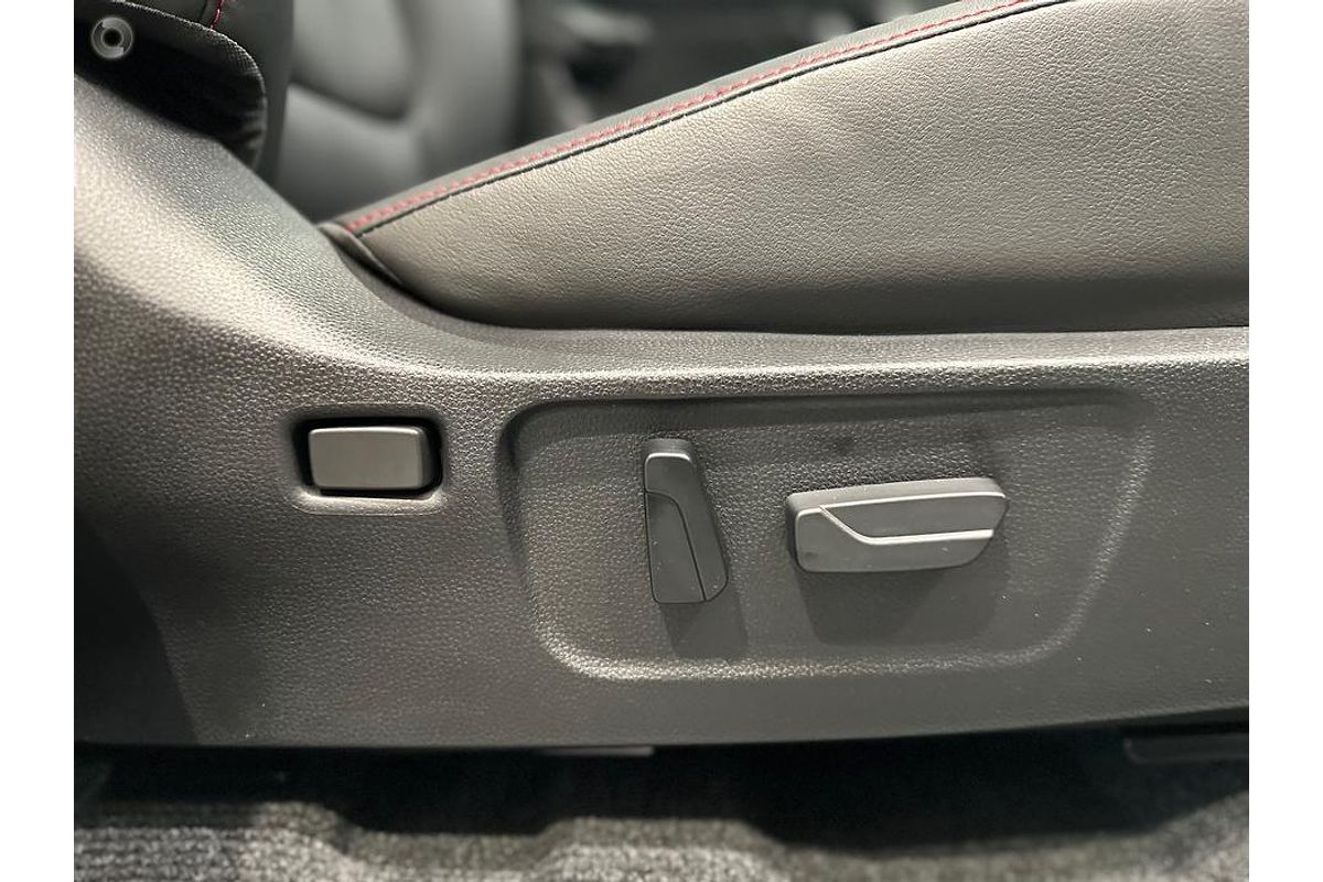 2025 Isuzu D-MAX X-TERRAIN 4X4