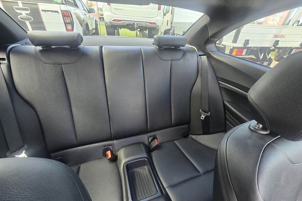 2014 BMW 2 Series M235i F22