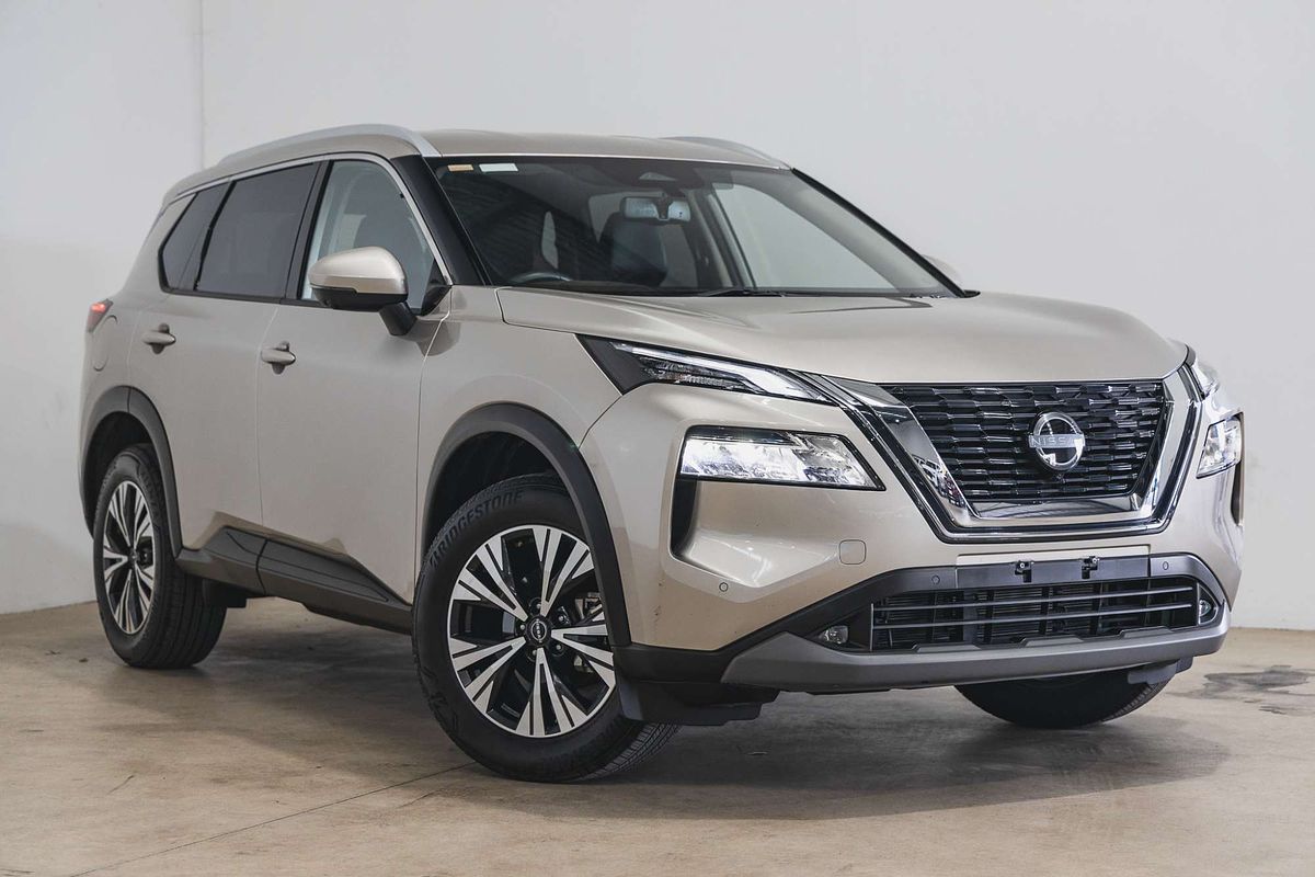 2023 Nissan X-TRAIL ST-L T33