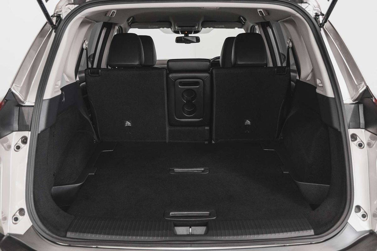 2023 Nissan X-TRAIL ST-L T33