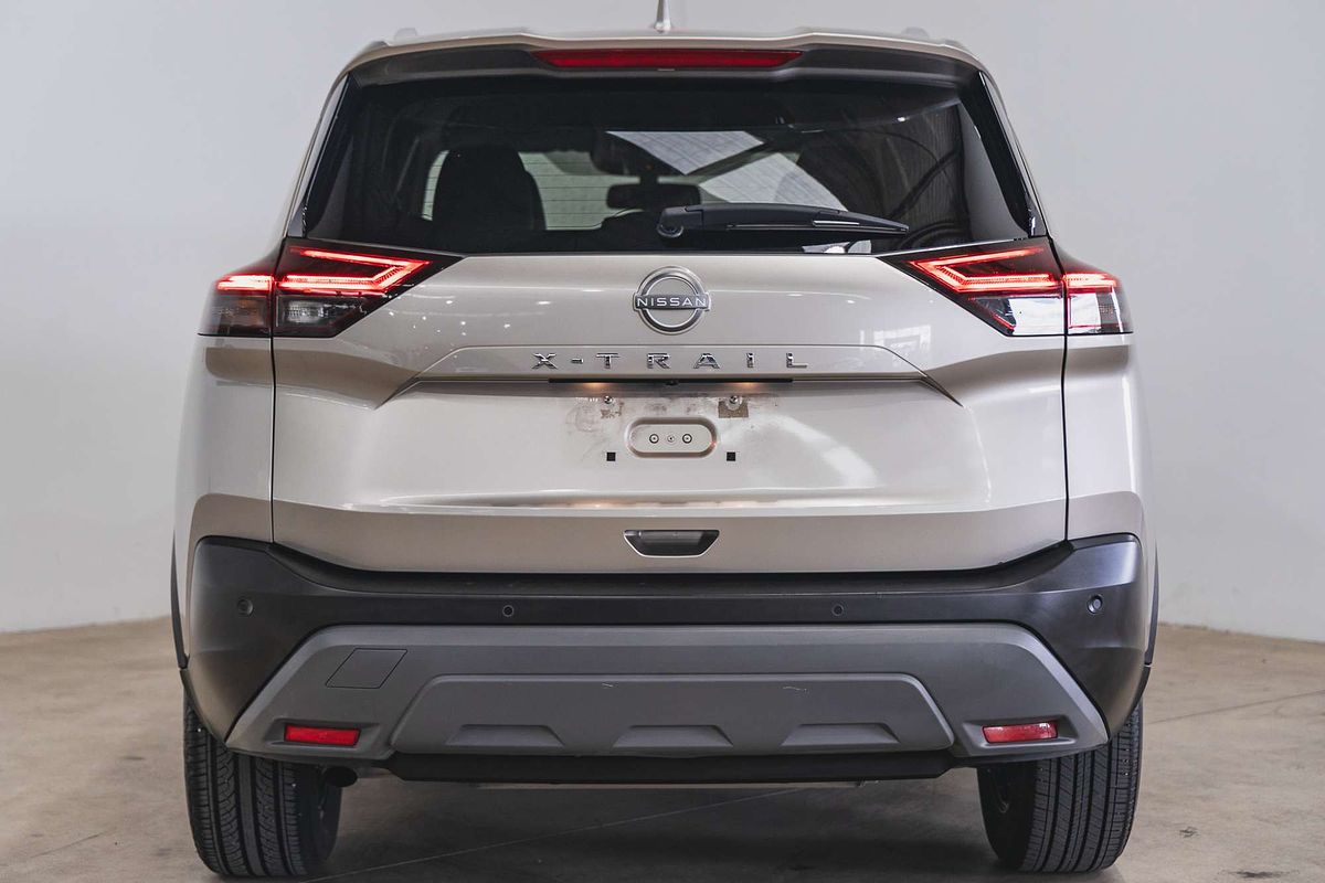 2023 Nissan X-TRAIL ST-L T33