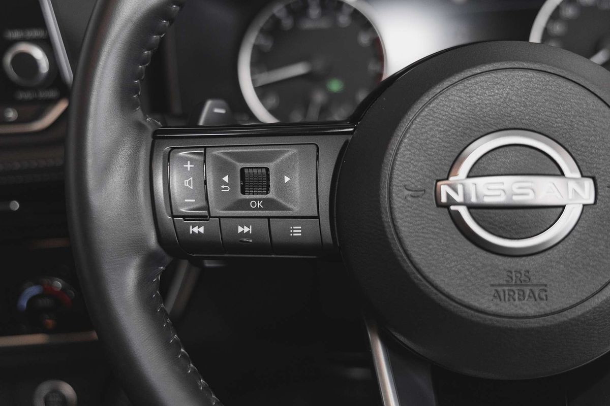 2023 Nissan X-TRAIL ST-L T33