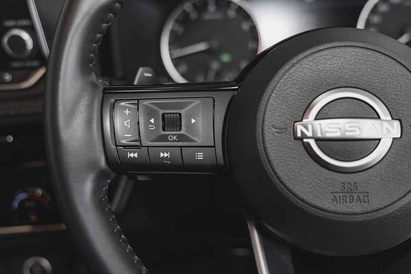 2023 Nissan X-TRAIL ST-L T33