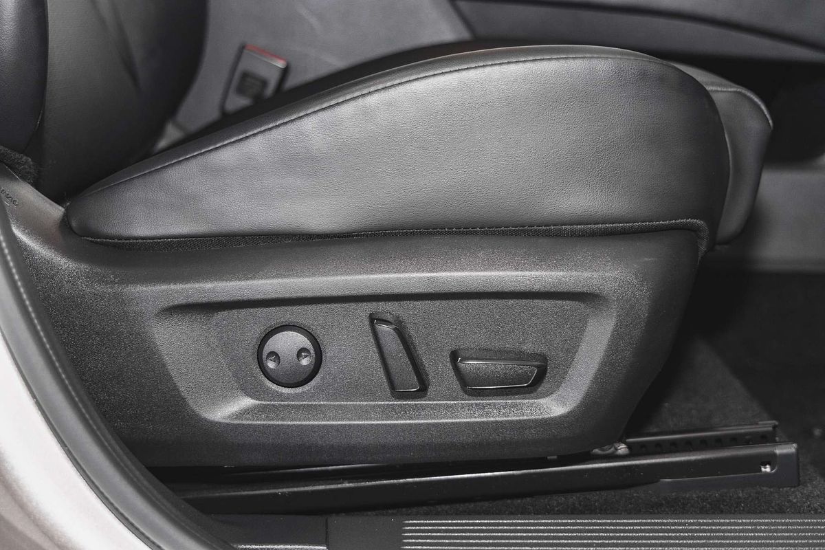 2023 Nissan X-TRAIL ST-L T33