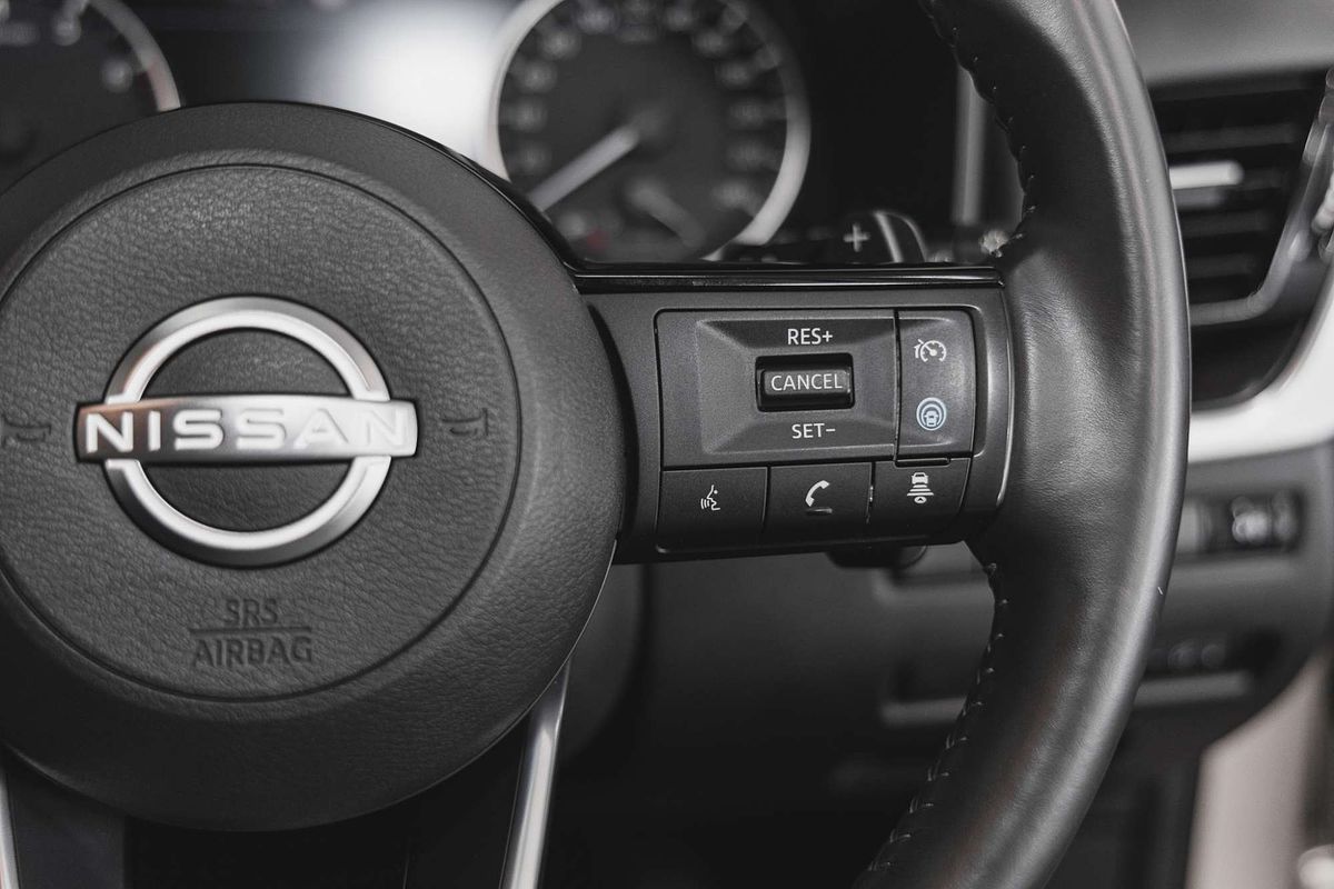 2023 Nissan X-TRAIL ST-L T33