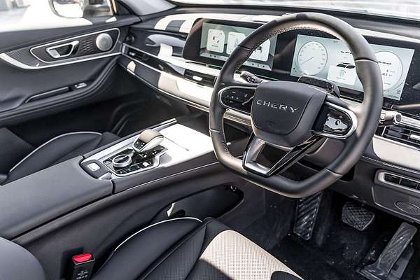 2025 Chery Tiggo 7 Super Hybrid Ultimate T32