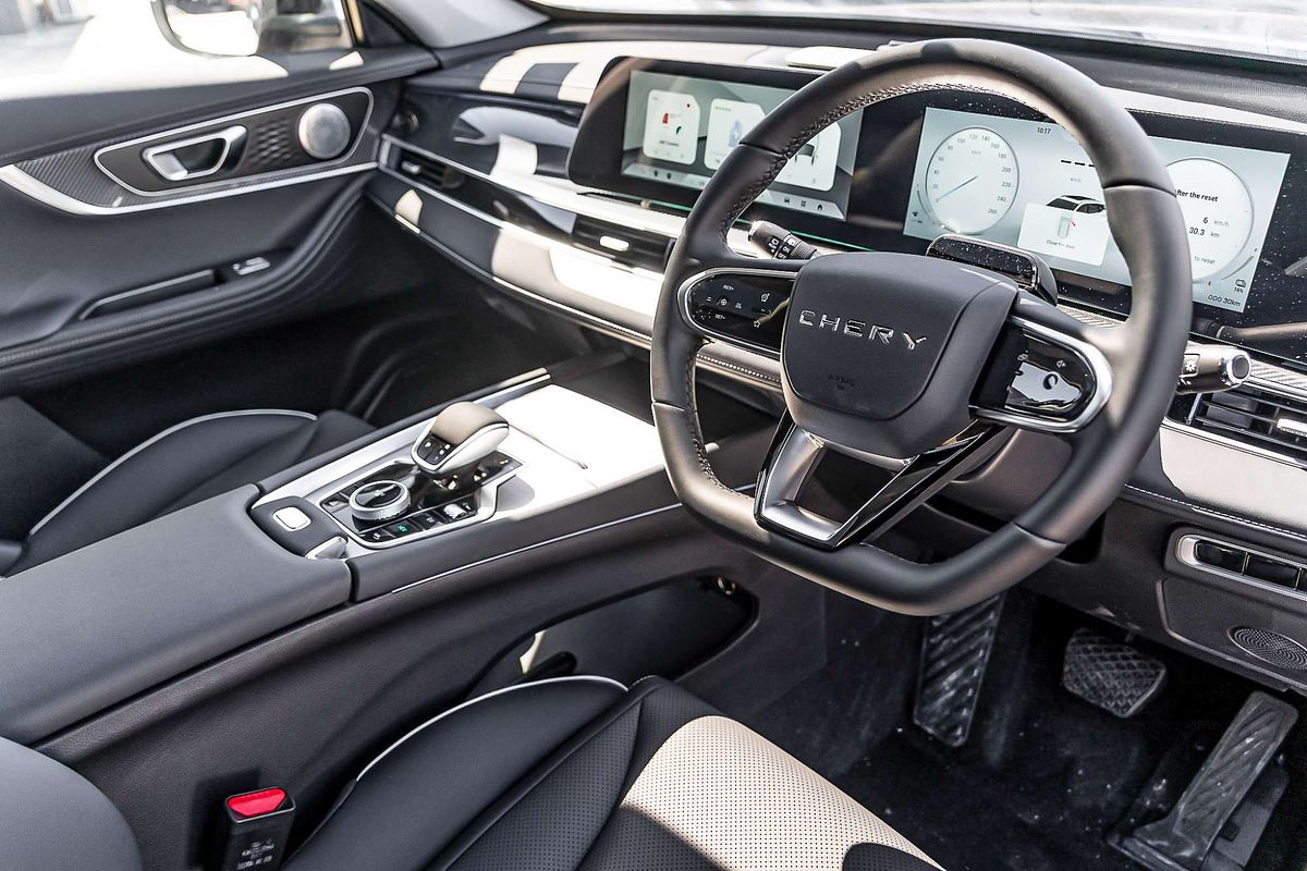 2025 Chery Tiggo 7 Super Hybrid Ultimate T32