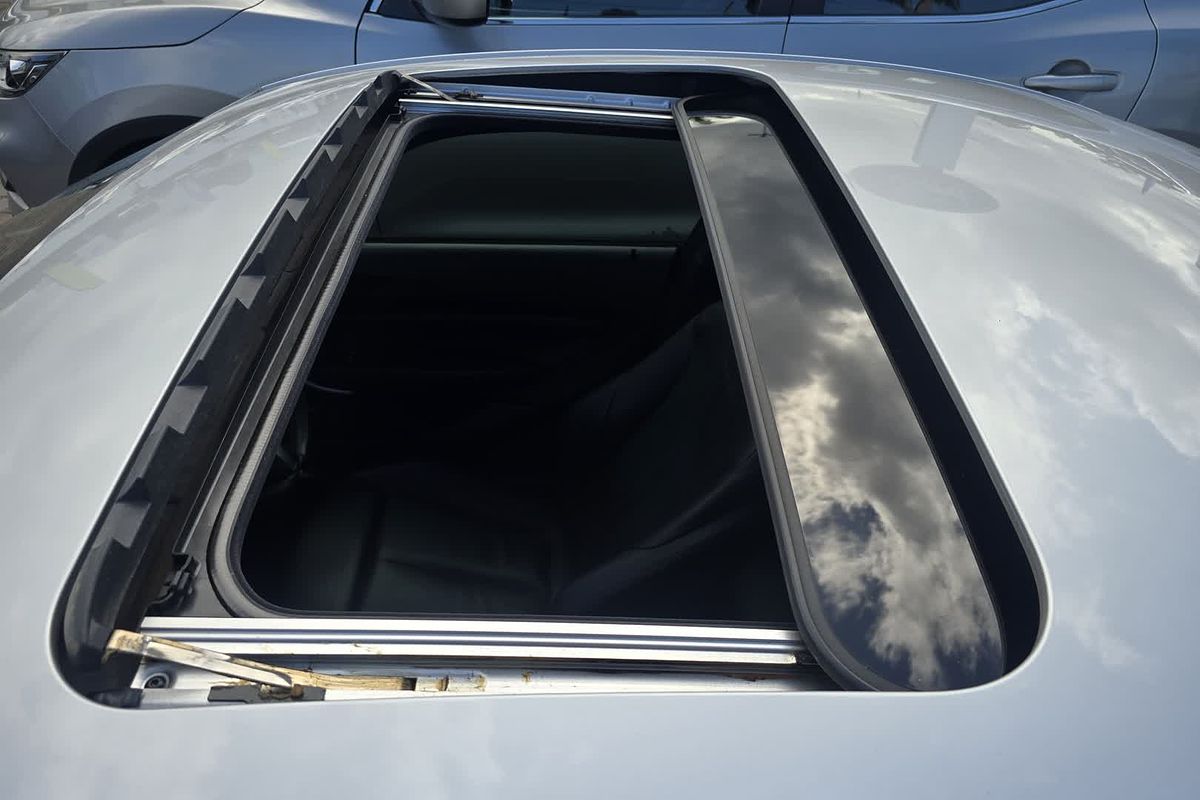 2014 BMW 2 Series M235i F22