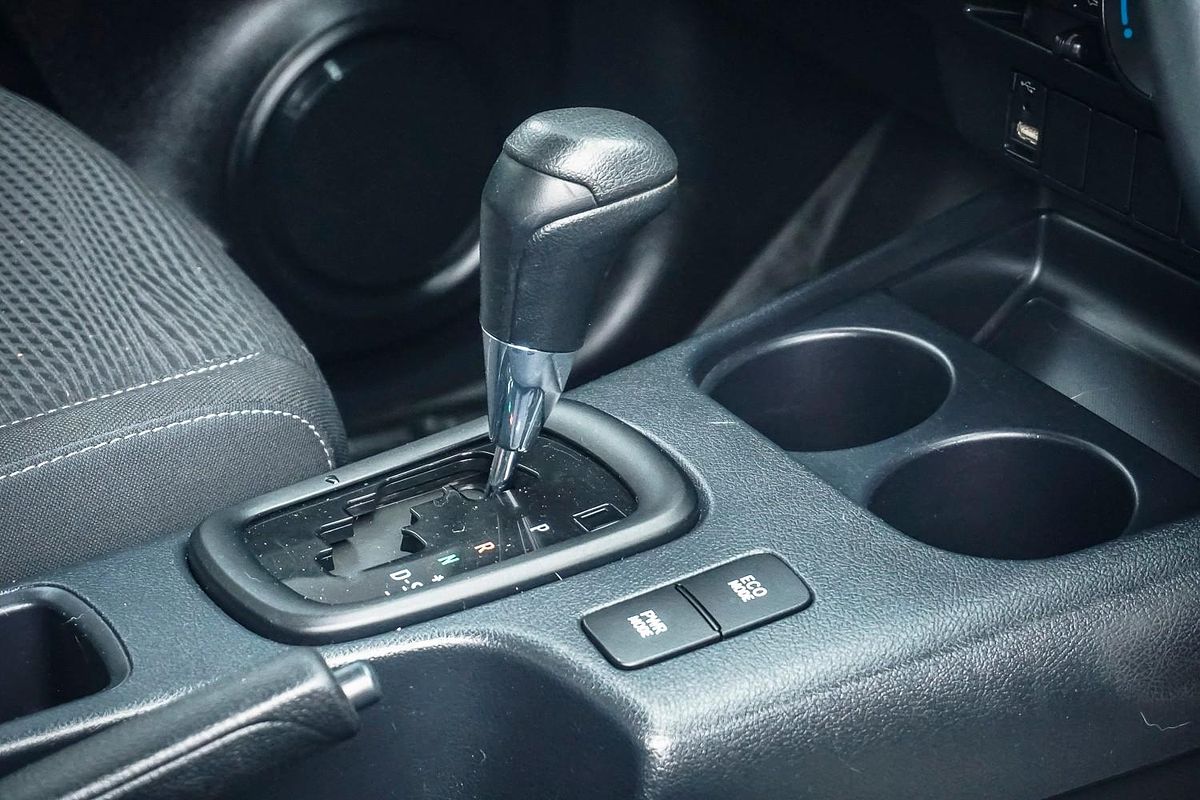 2020 Toyota Hilux SR GUN126R 4X4