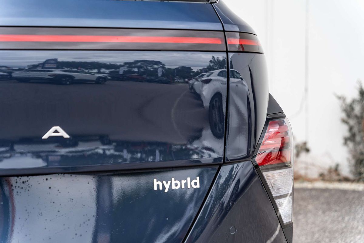 2025 Hyundai Kona Hybrid SX2.V3