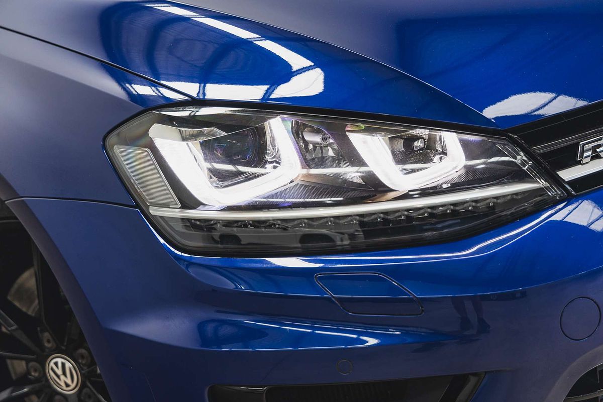 2015 Volkswagen Golf R 7