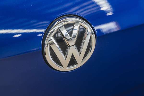 2015 Volkswagen Golf R 7