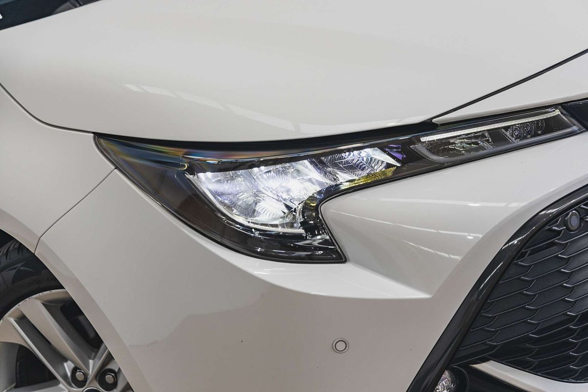 2020 Toyota Corolla SX MZEA12R