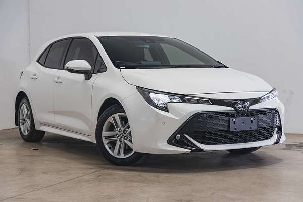 2020 Toyota Corolla SX MZEA12R