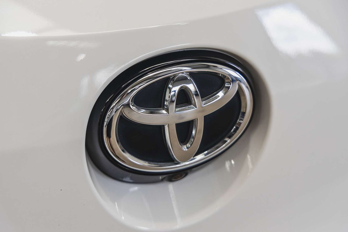 2020 Toyota Corolla SX MZEA12R