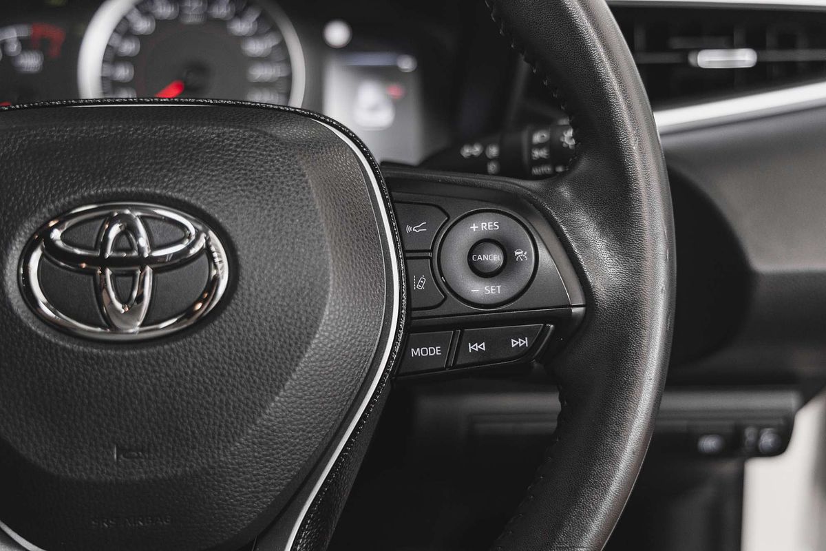 2020 Toyota Corolla SX MZEA12R