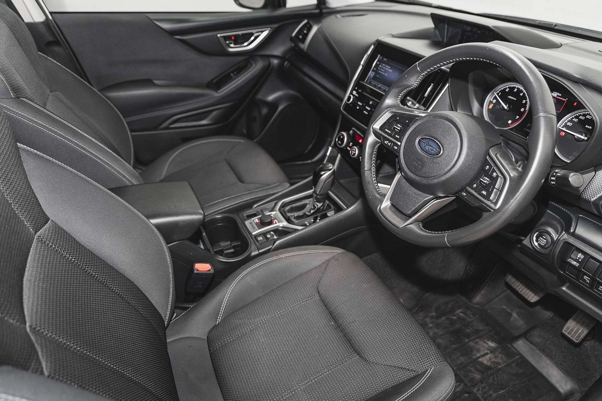 2021 Subaru Forester 2.5i S5