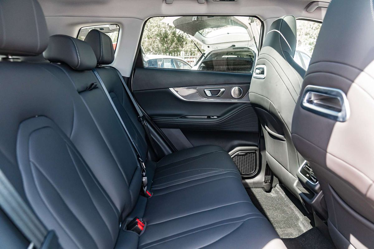 2025 Chery Tiggo 7 Super Hybrid Ultimate T32