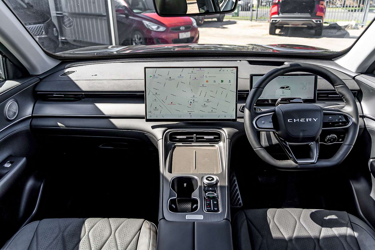 2025 Chery Tiggo 8 Super Hybrid Ultimate T31