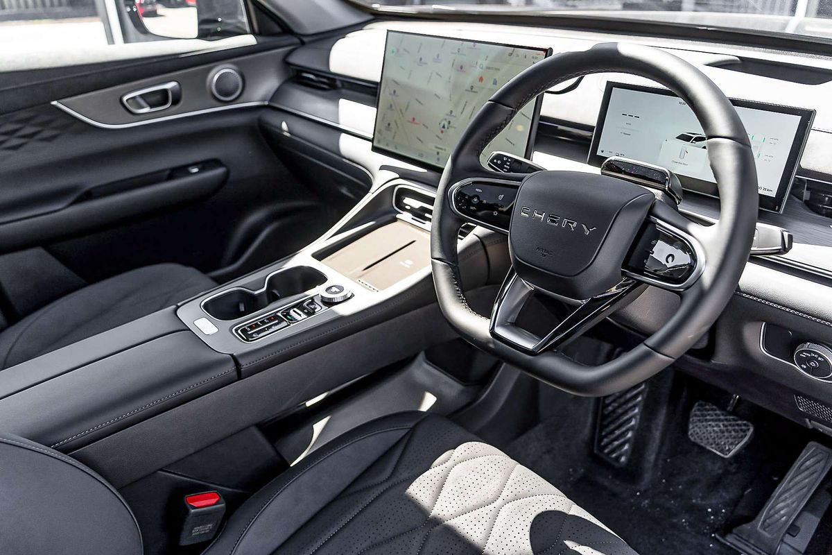 2025 Chery Tiggo 8 Super Hybrid Ultimate T31