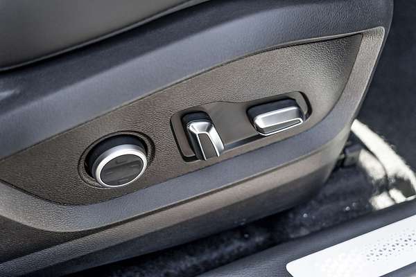 2025 Chery Tiggo 8 Super Hybrid Ultimate T31