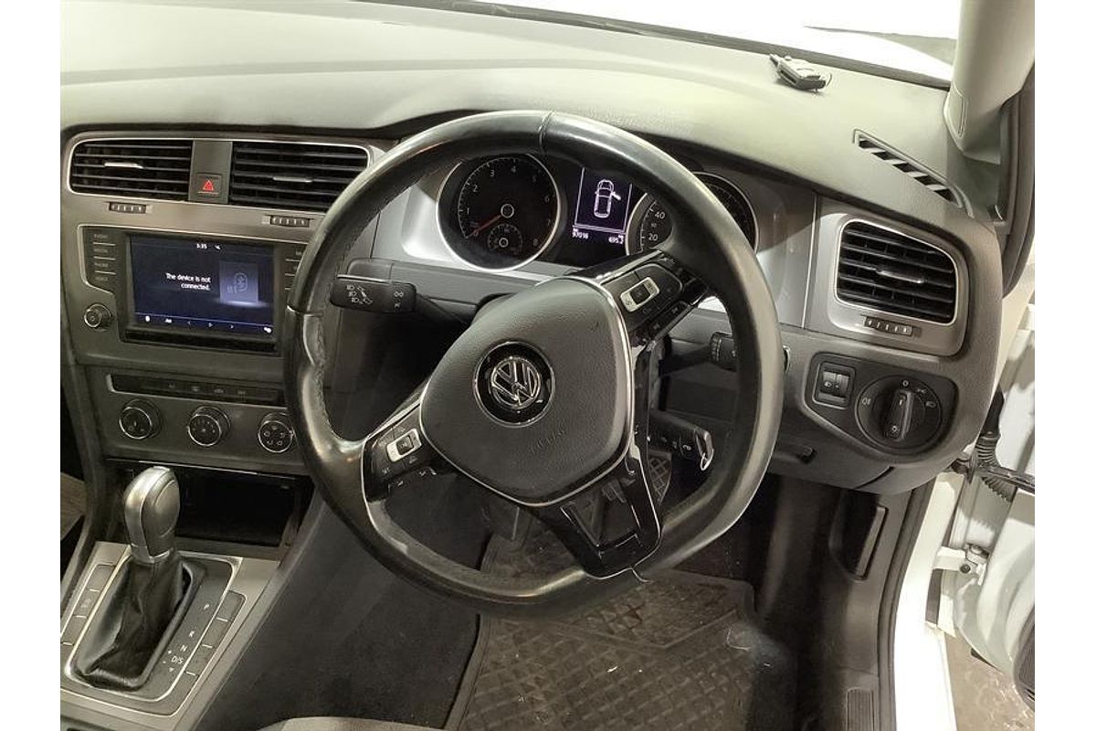 2017 Volkswagen Golf 92TSI 7