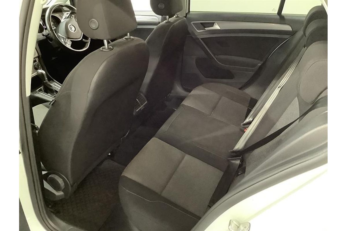 2017 Volkswagen Golf 92TSI 7