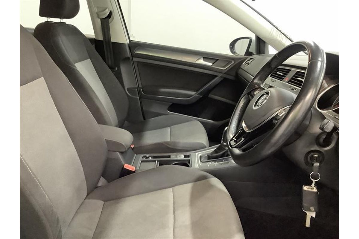 2015 Volkswagen Golf 90TSI 7