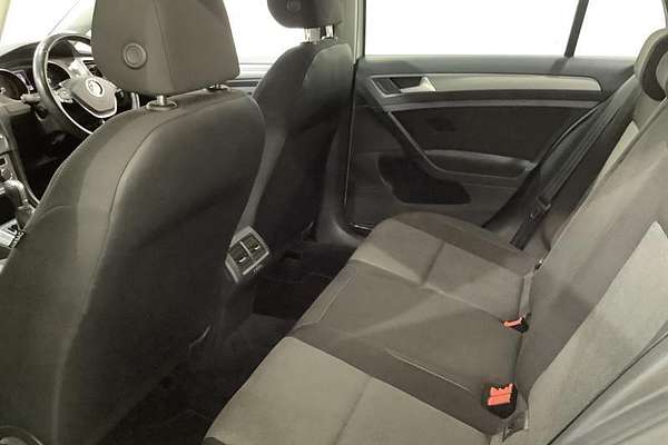 2015 Volkswagen Golf 90TSI 7