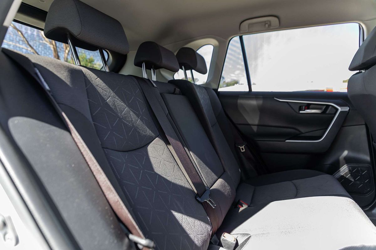 2020 Toyota RAV4 GXL AXAH54R