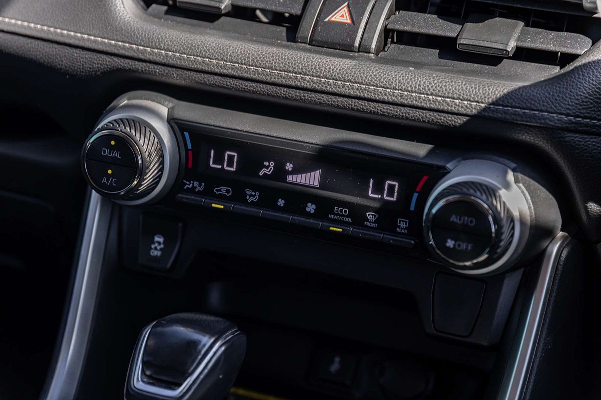 2020 Toyota RAV4 GXL AXAH54R