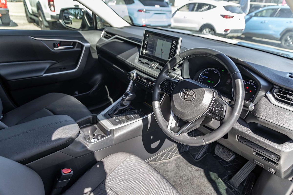 2020 Toyota RAV4 GXL AXAH54R