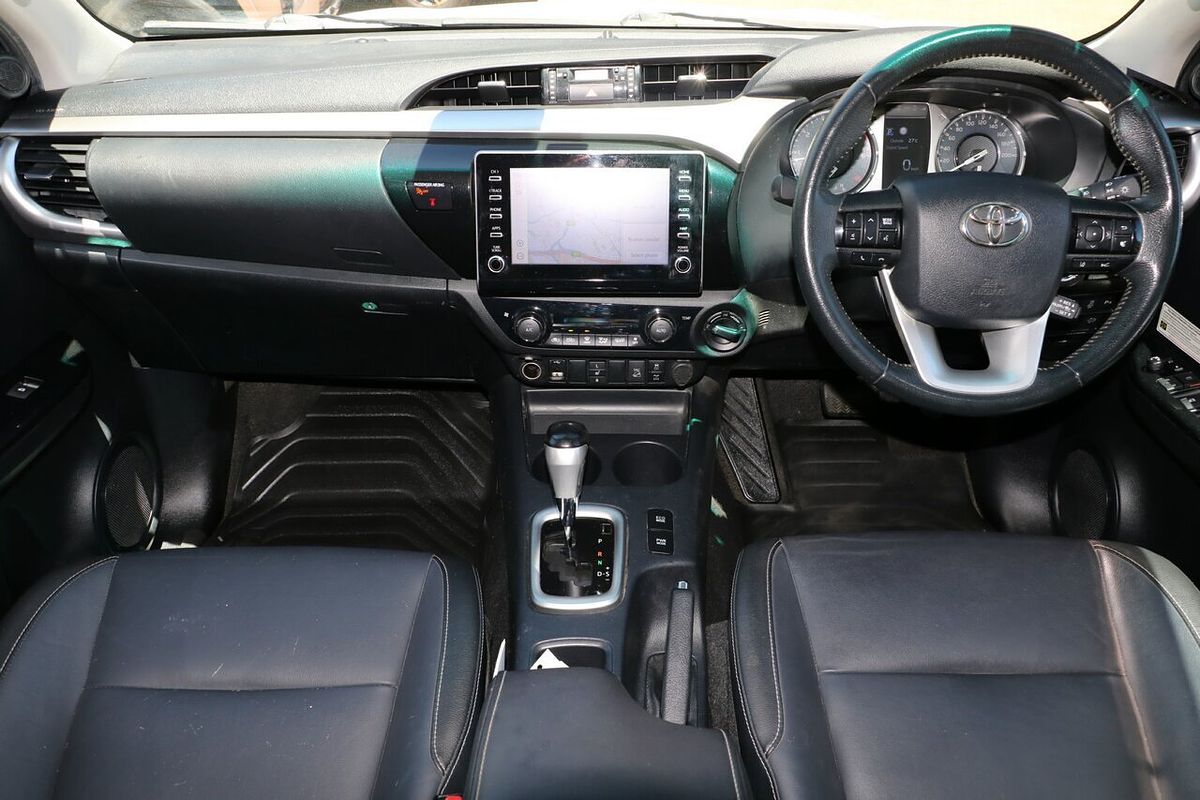 2020 Toyota Hilux SR5 GUN126R 4X4