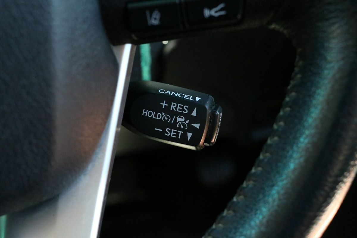 2020 Toyota Hilux SR5 GUN126R 4X4