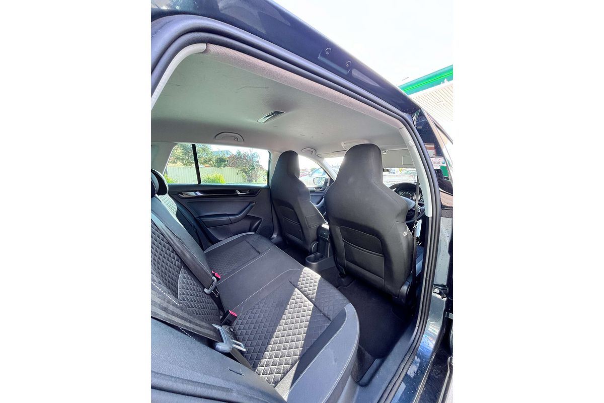 2019 SKODA Rapid  NH