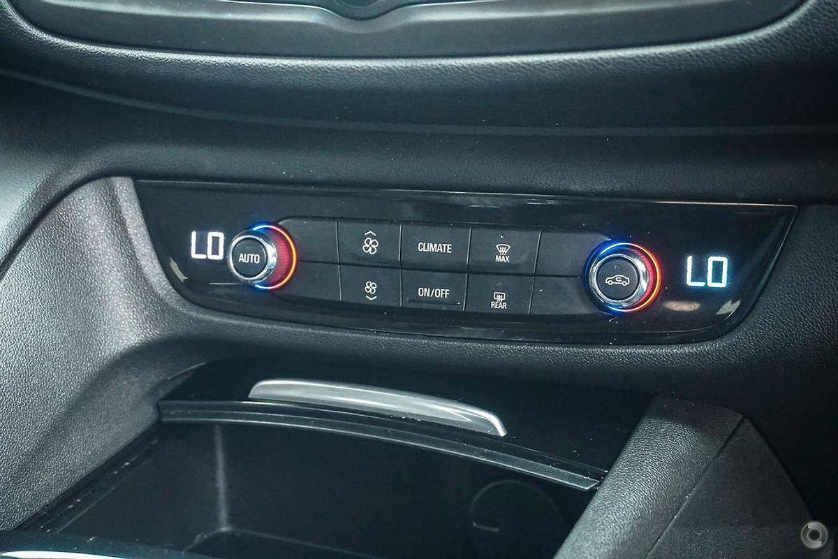 2018 Holden Commodore RS ZB