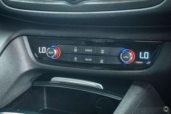 2018 Holden Commodore RS ZB