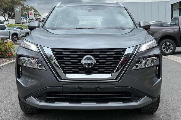 2024 Nissan X-TRAIL ST T33