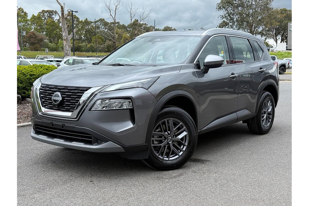 2024 Nissan X-TRAIL ST T33